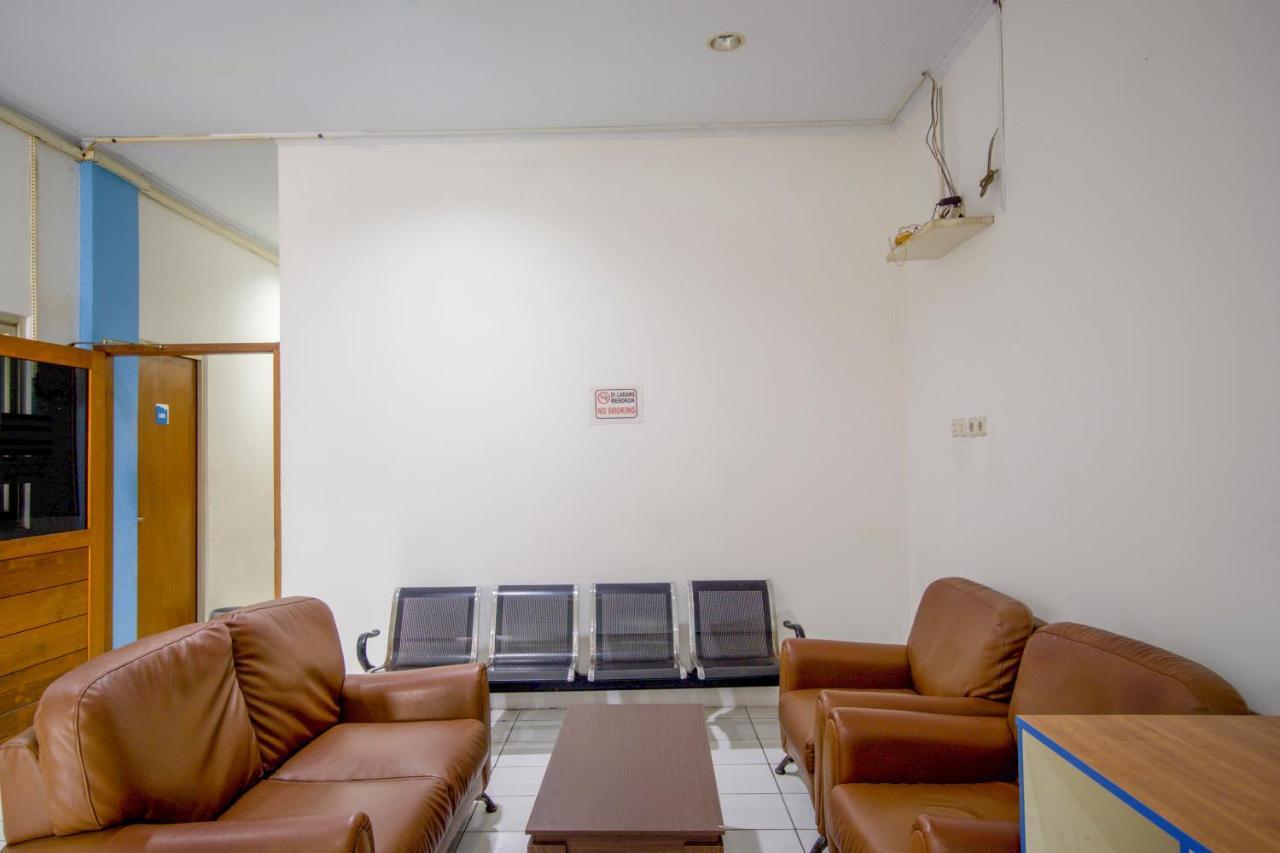 Oyo 3754 Prosperity Mansion Jakarta