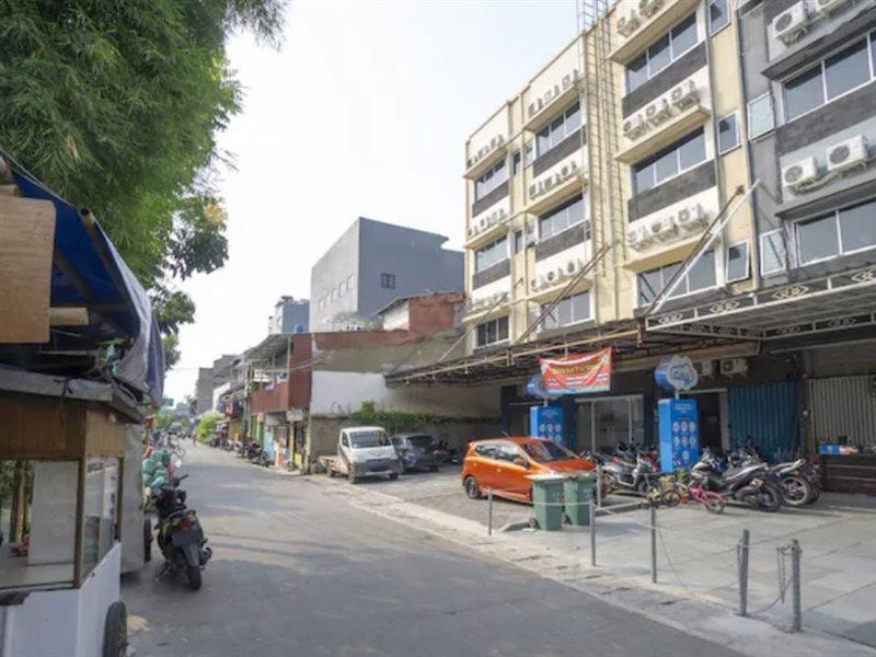 Hotel Oyo 3754 Prosperity Mansion Jakarta