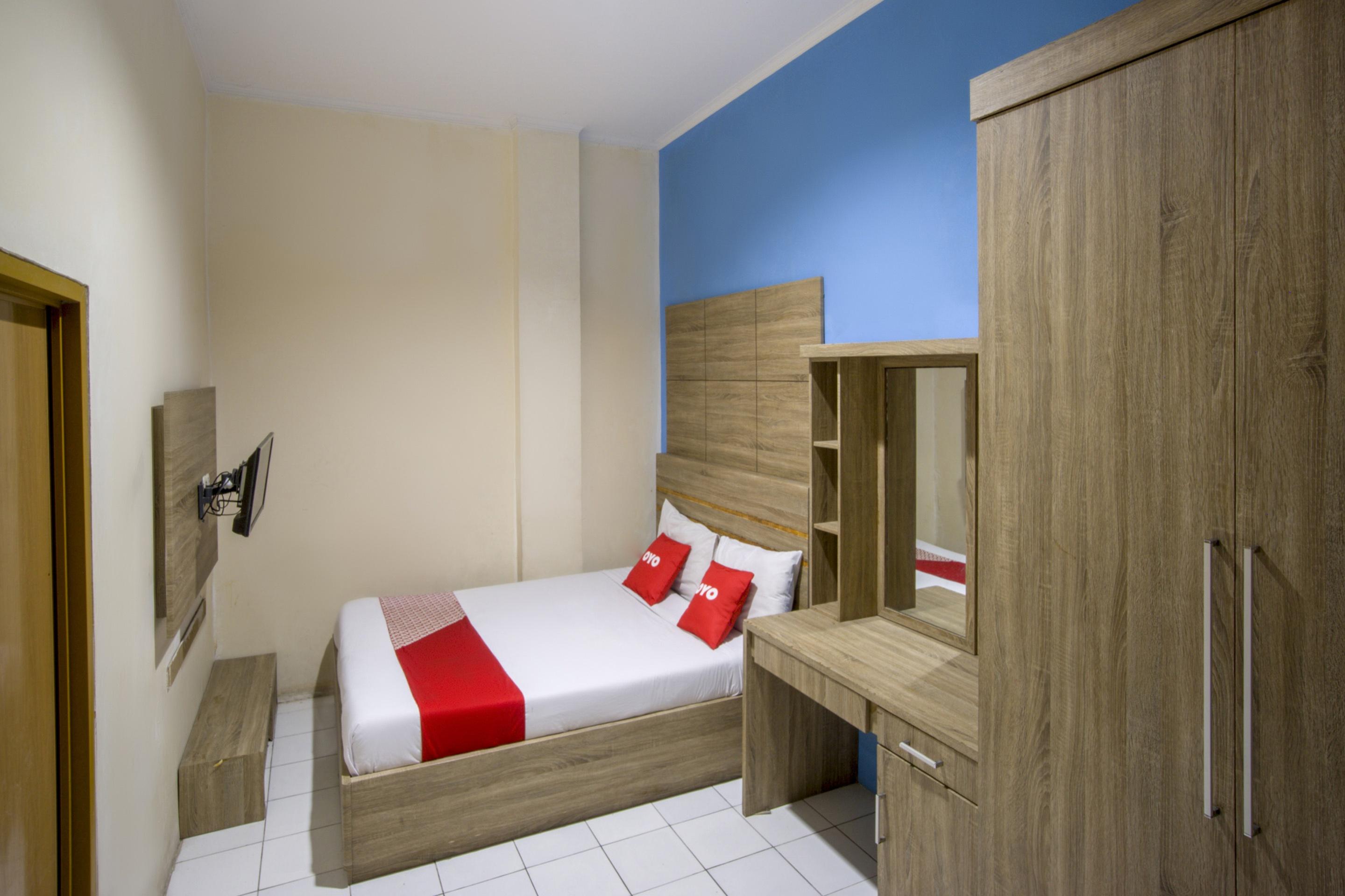 Oyo 3754 Prosperity Mansion Hotel 2*