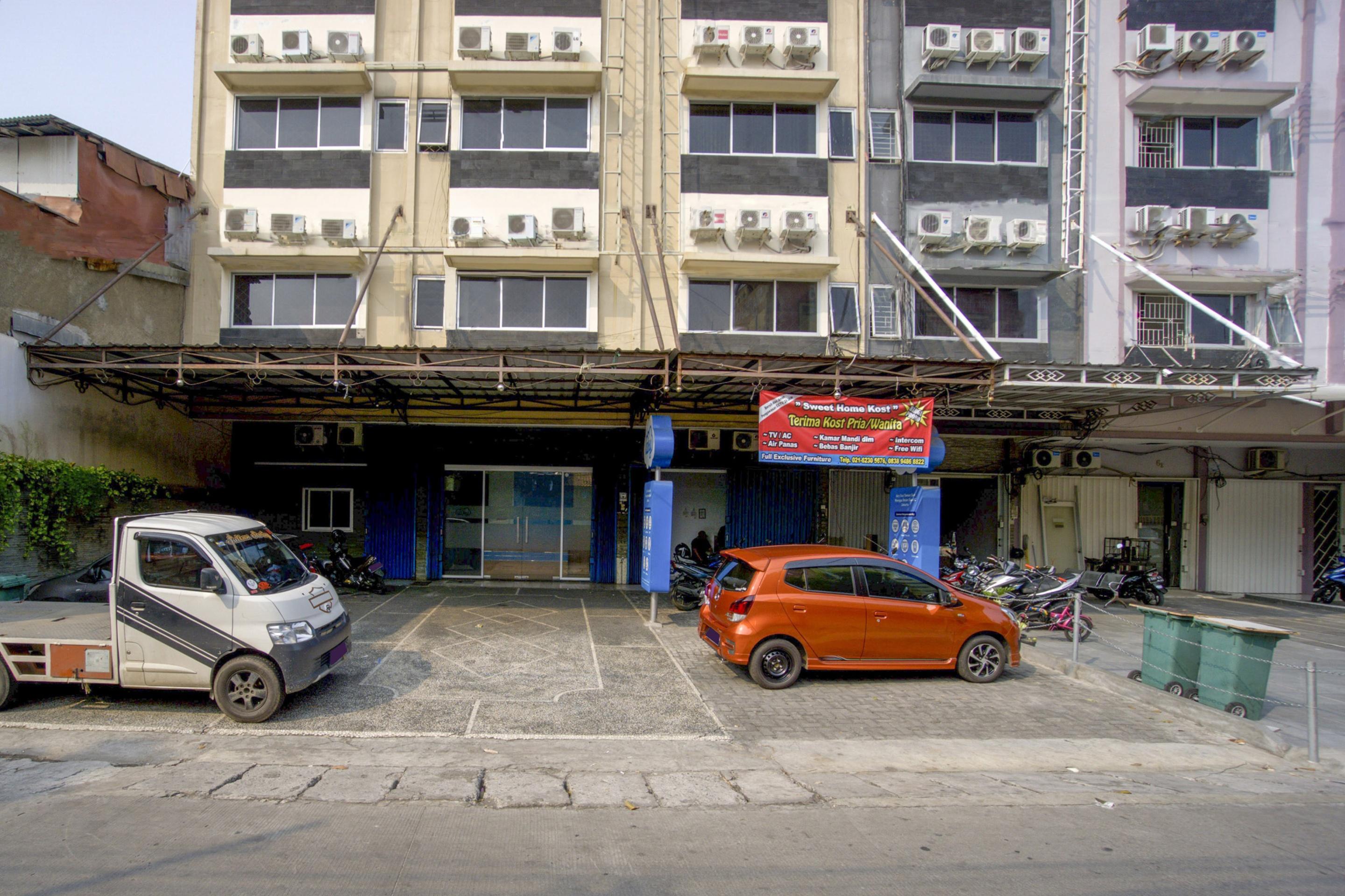 Oyo 3754 Prosperity Mansion Hotel